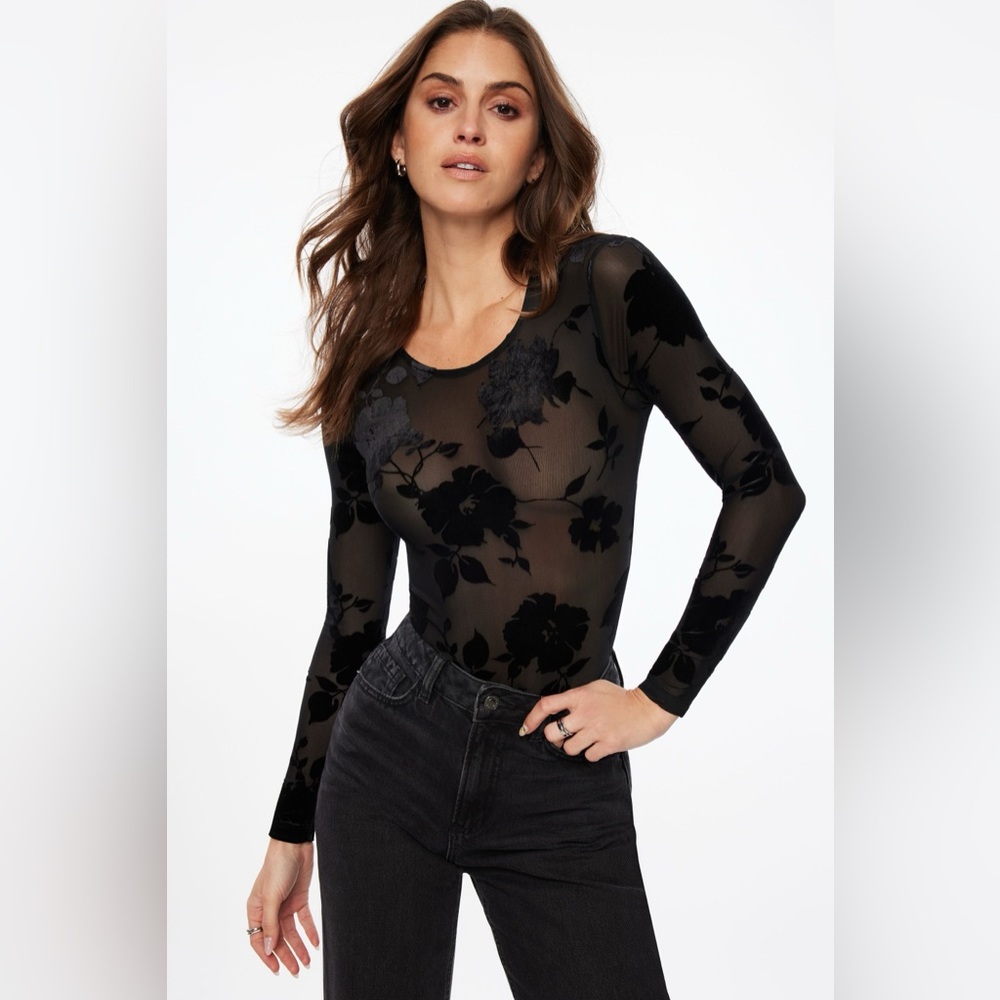 Dynamite Kyla Sheer Black Floral Long Sleeve Bodysuit Size S